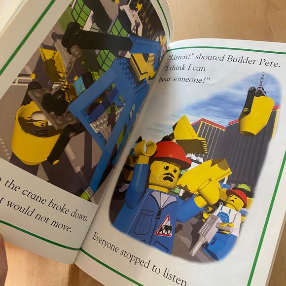 Vintage Tonka Joe & Lego 2 Early Reader Paperback Book Bundle - Picture 5 of 11